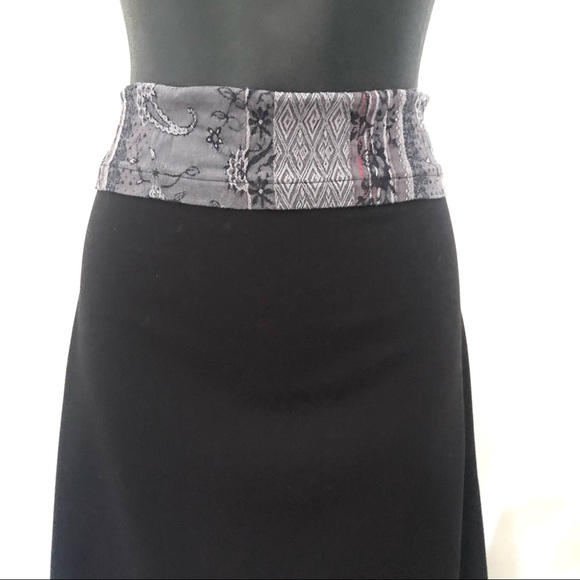 Manque Design Black Skirt A-line Pull-on, pull-off - Picture 2 of 11